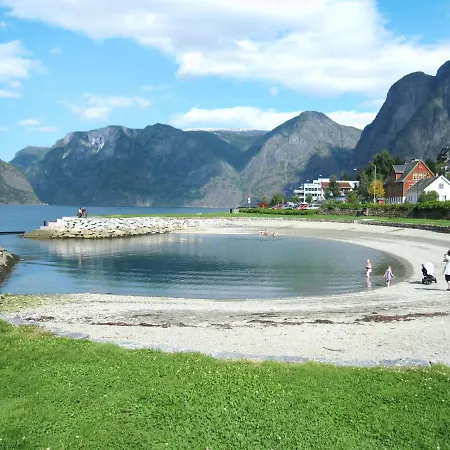 Vakantiehuis Holiday Aurlandsfjorden - Fjs378